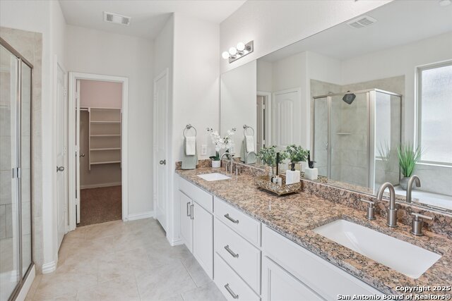 Image 21 of 36 For 715 Gallorette