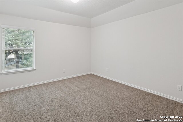 Image 25 of 36 For 715 Gallorette