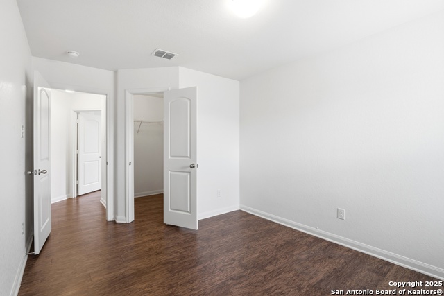 Listing photo id 14 for 12251 Siragusa