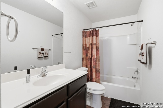 Listing photo id 22 for 12251 Siragusa