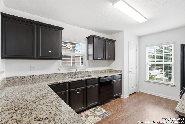 Listing photo id 4 for 12251 Siragusa