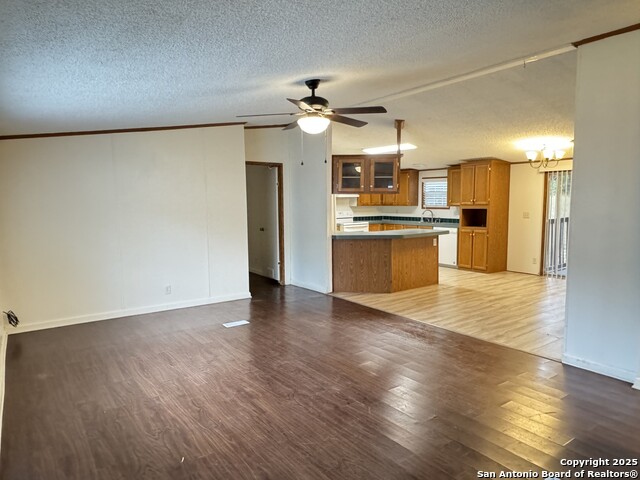 Image 5 of 20 For 1036 Rebecca Springs