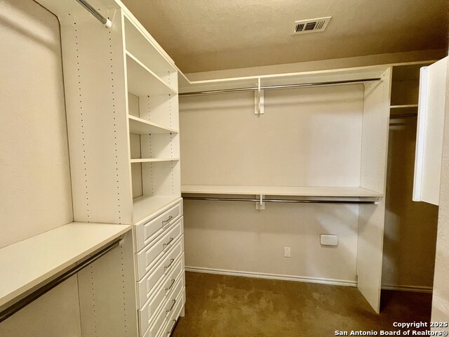 Image 15 of 29 For 102 Lindseys