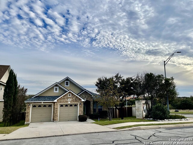 Image 27 of 29 For 102 Lindseys