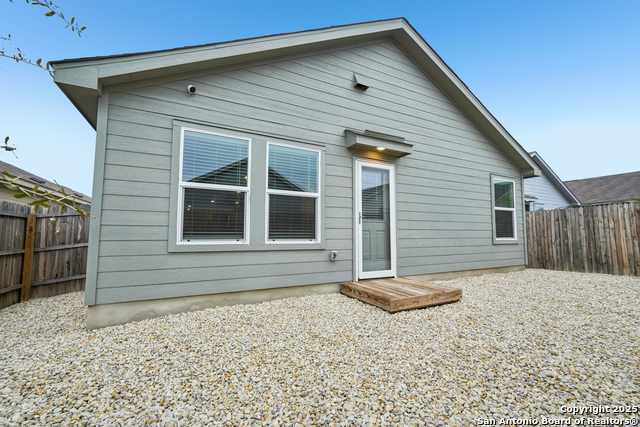 Image 20 of 23 For 7216 Pasture Run