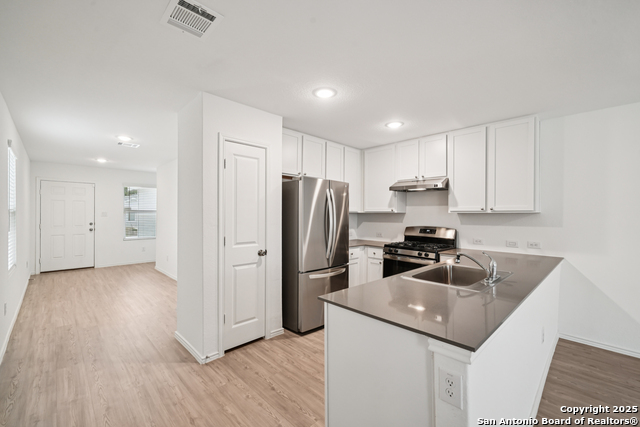 Image 7 of 23 For 7216 Pasture Run