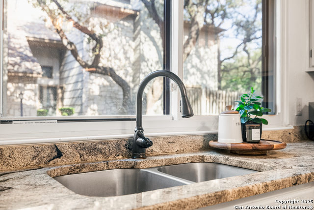 Image 11 of 21 For 14122 Churchill Estates 107