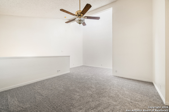 Image 17 of 21 For 14122 Churchill Estates 107