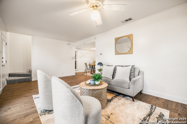 Image 5 of 21 For 14122 Churchill Estates 107