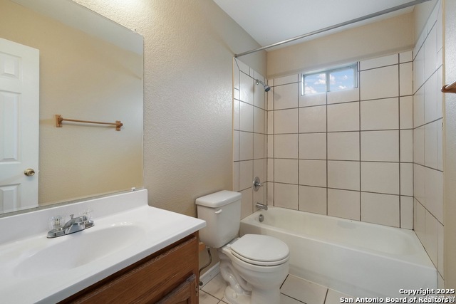 Image 12 of 15 For 4616 Swann  