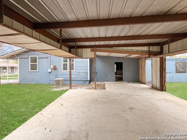 Image 5 of 20 For 1024 Juarez St