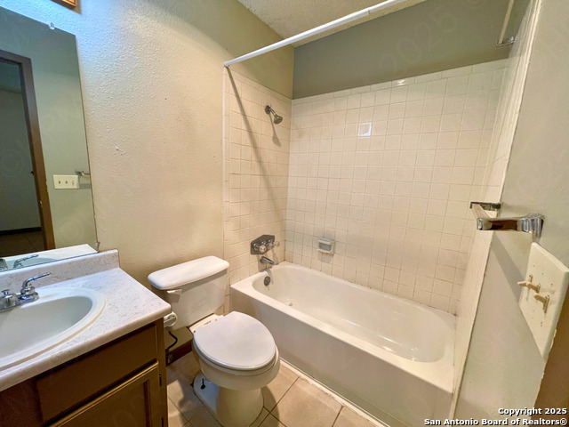 Image 10 of 16 For 5959 Oak Run St