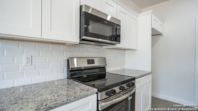 Image 10 of 32 For 16720 Llano Estacado