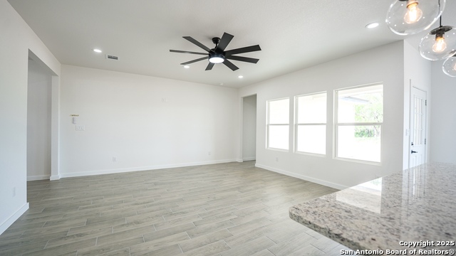 Image 13 of 32 For 16720 Llano Estacado