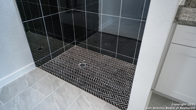 Image 20 of 32 For 16720 Llano Estacado