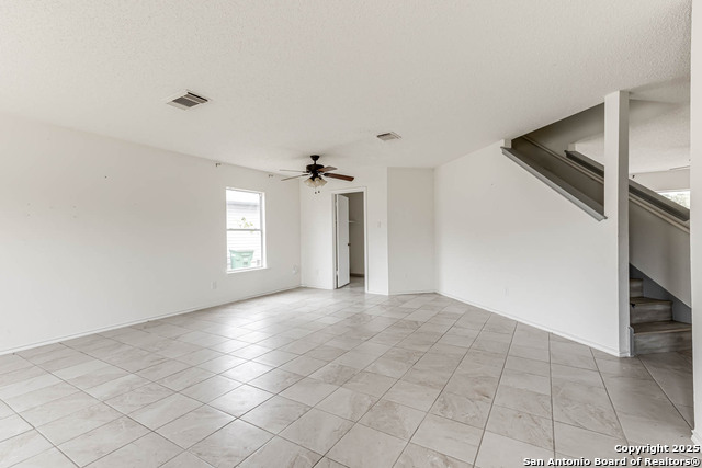 Image 4 of 28 For 5615 Camry Springs