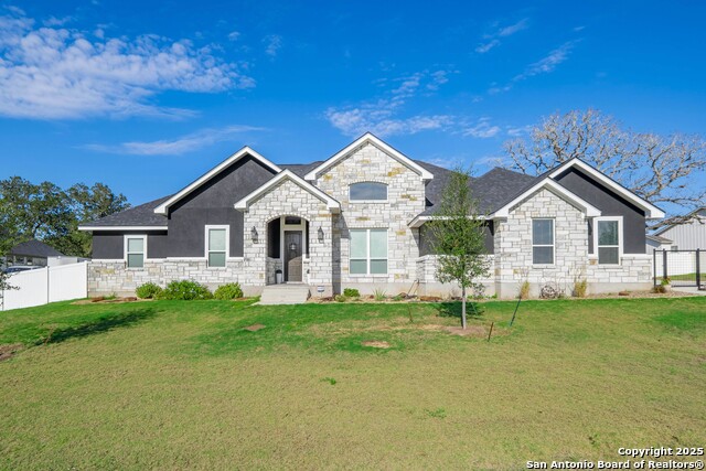 Details for 108 Timber Heights, La Vernia, TX 78121