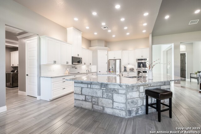 Image 16 of 42 For 108 Timber Heights