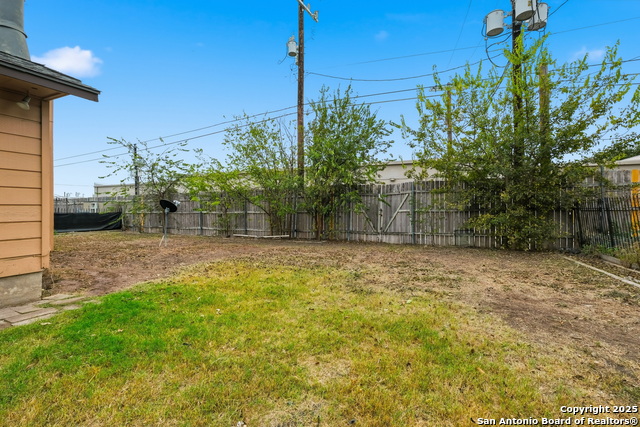 Image 16 of 18 For 6810 Twinspur