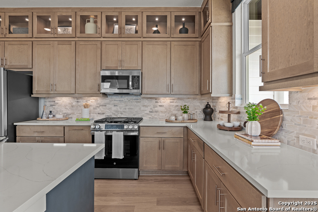 Image 15 of 39 For 2218 Briggs Summit