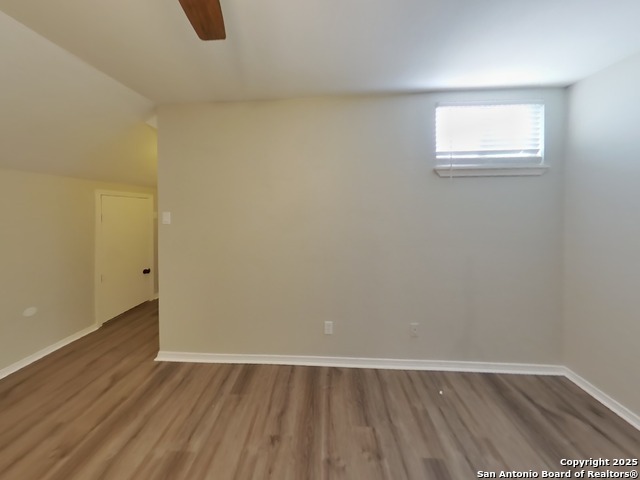 Image 13 of 22 For 418 Tammy  