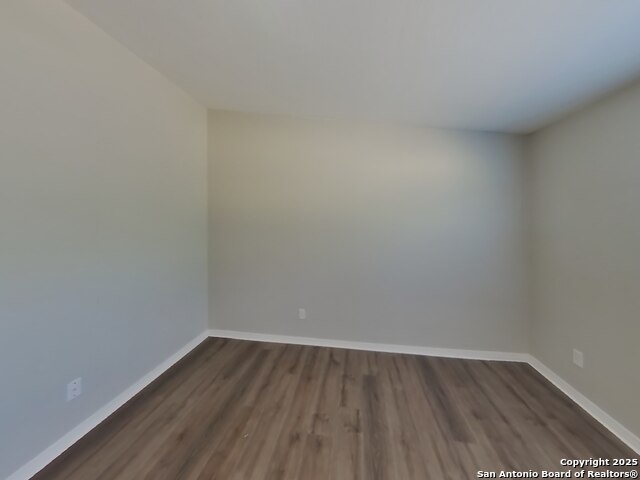 Image 15 of 22 For 418 Tammy  