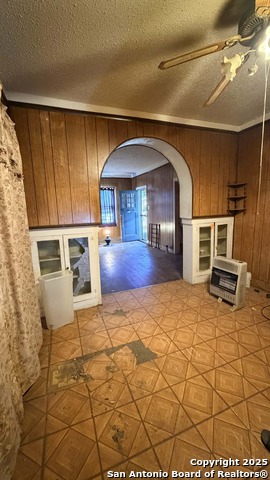 Image 9 of 17 For 906 Canton  