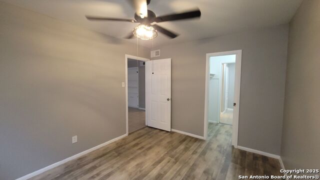 Image 12 of 15 For 516 Gentleman  5