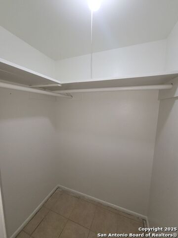 Image 13 of 15 For 516 Gentleman  5