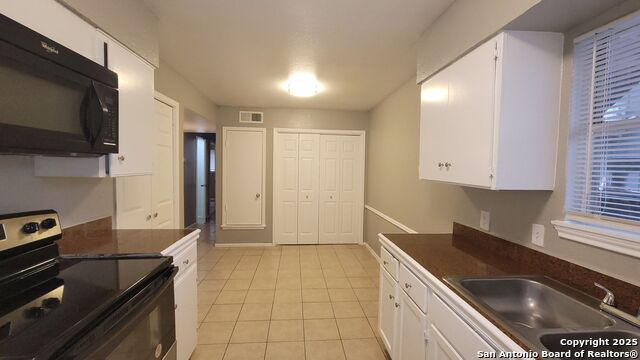 Image 6 of 15 For 516 Gentleman  5