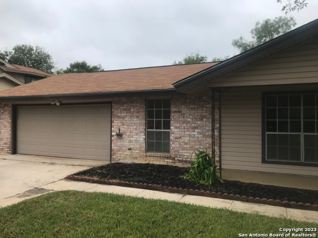 Image 2 of 14 For 5643 Sir Gareth Dr