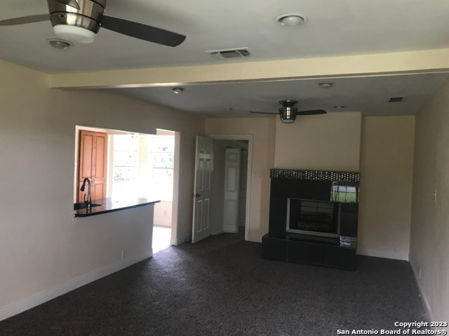 Image 3 of 14 For 5643 Sir Gareth Dr