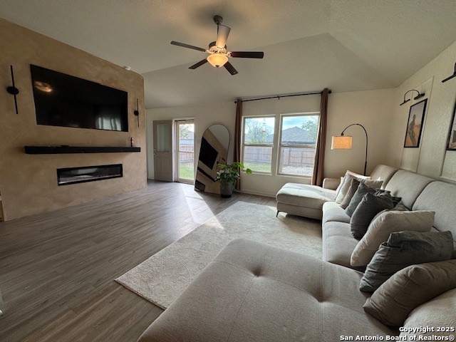 Image 14 of 43 For 5510 Coral Valley