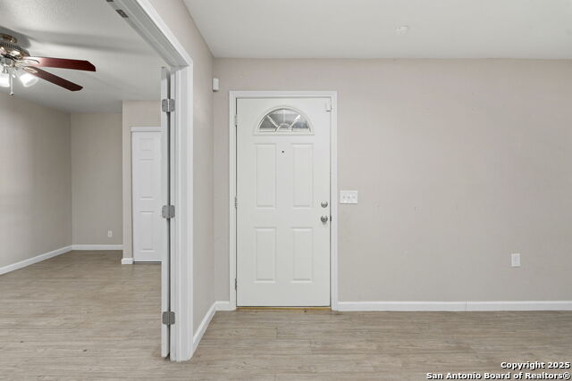 Image 22 of 39 For 12714 La Fonda