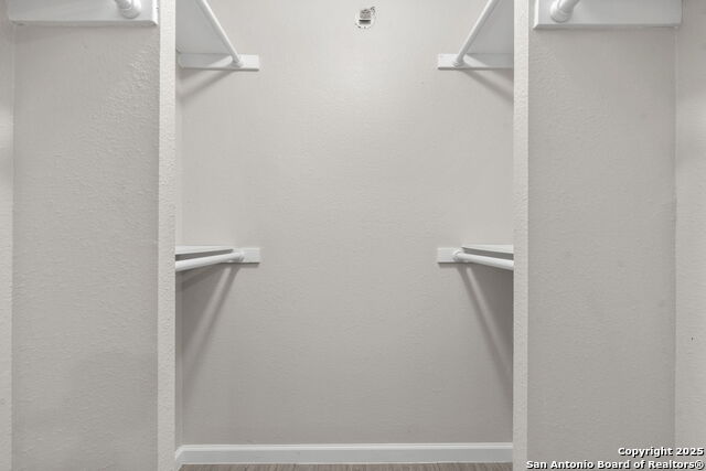 Image 28 of 39 For 12714 La Fonda