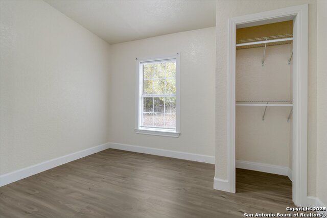 Image 17 of 25 For 130 Southcross Blvd E