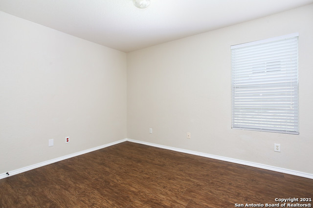 Image 24 of 30 For 6730 Loma Vino