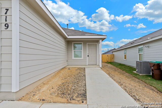 Image 3 of 26 For 719 Grey Dove