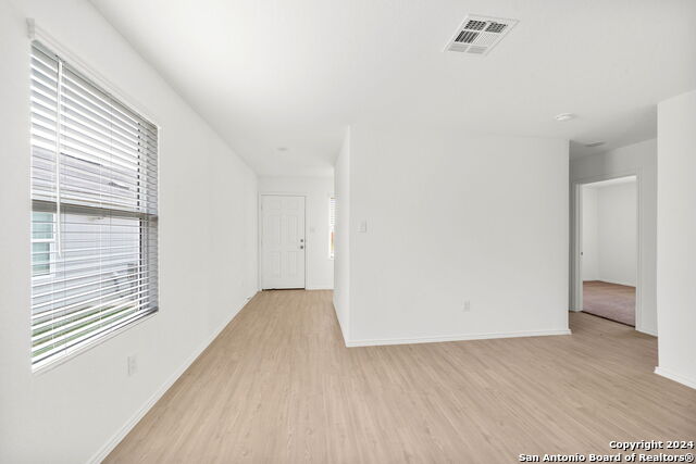 Image 4 of 26 For 719 Grey Dove