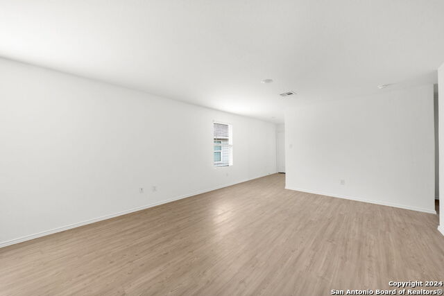 Image 7 of 26 For 719 Grey Dove