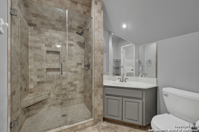 Image 39 of 50 For 9752 Trophy Oaks