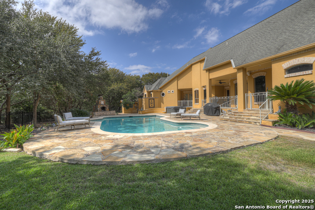 Image 46 of 50 For 9752 Trophy Oaks