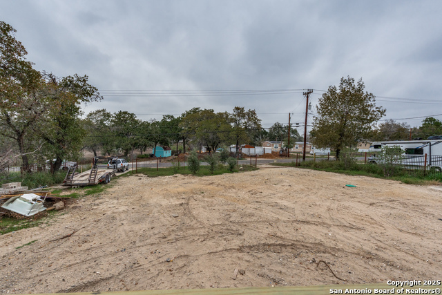 Image 4 of 24 For 4634 Waterwood Pass