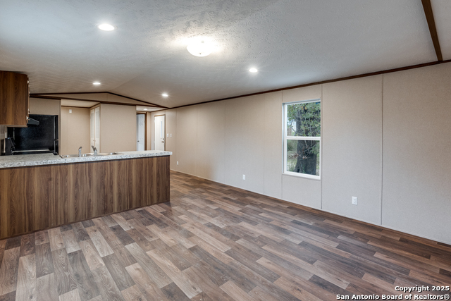 Image 5 of 24 For 4634 Waterwood Pass