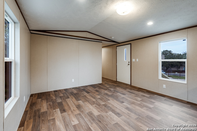 Image 6 of 24 For 4634 Waterwood Pass