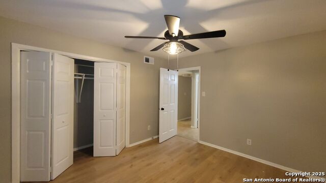 Image 10 of 14 For 516 Gentleman  3