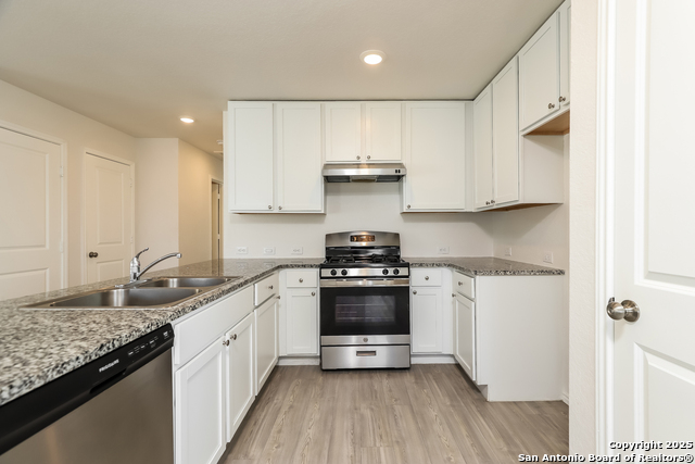 Image 6 of 11 For 14738 Southton Basin