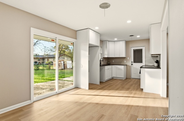 Image 8 of 16 For 173 National Blvd