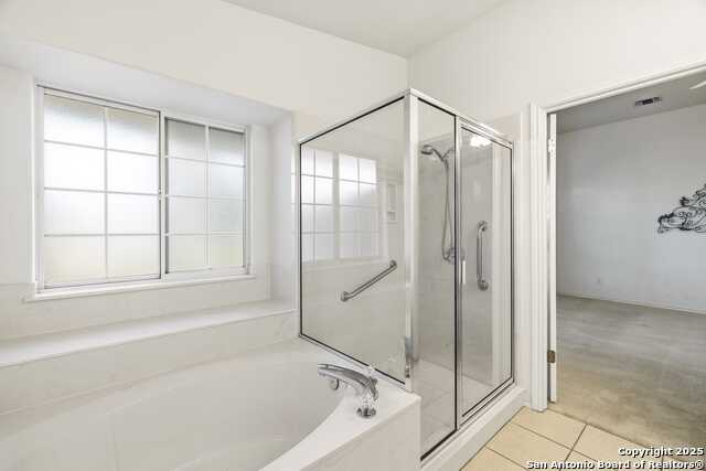 Listing photo id 11 for 129 Los Cedros Loop