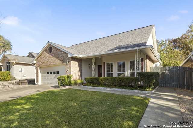 Listing photo id 0 for 129 Los Cedros Loop